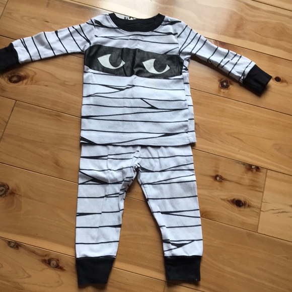 carters mummy pajamas